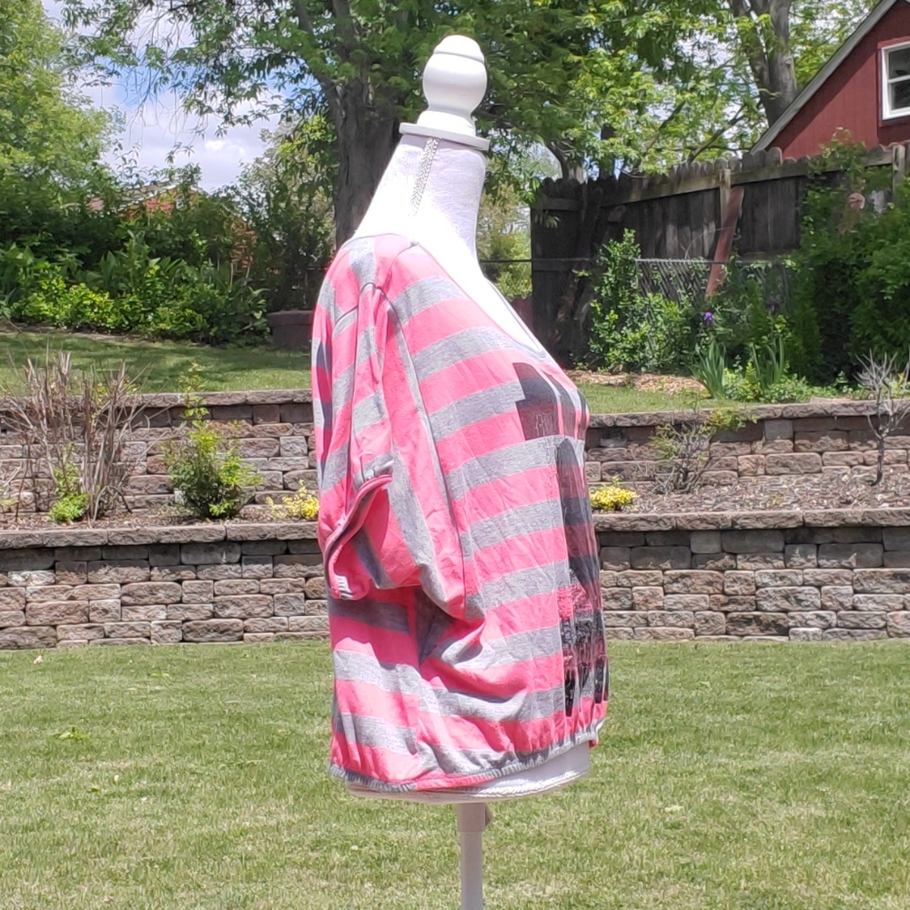 🌟 3 for $15 Deal! 🌟Weavers pink black gray silver striped blouse L - Picture 5 of 6